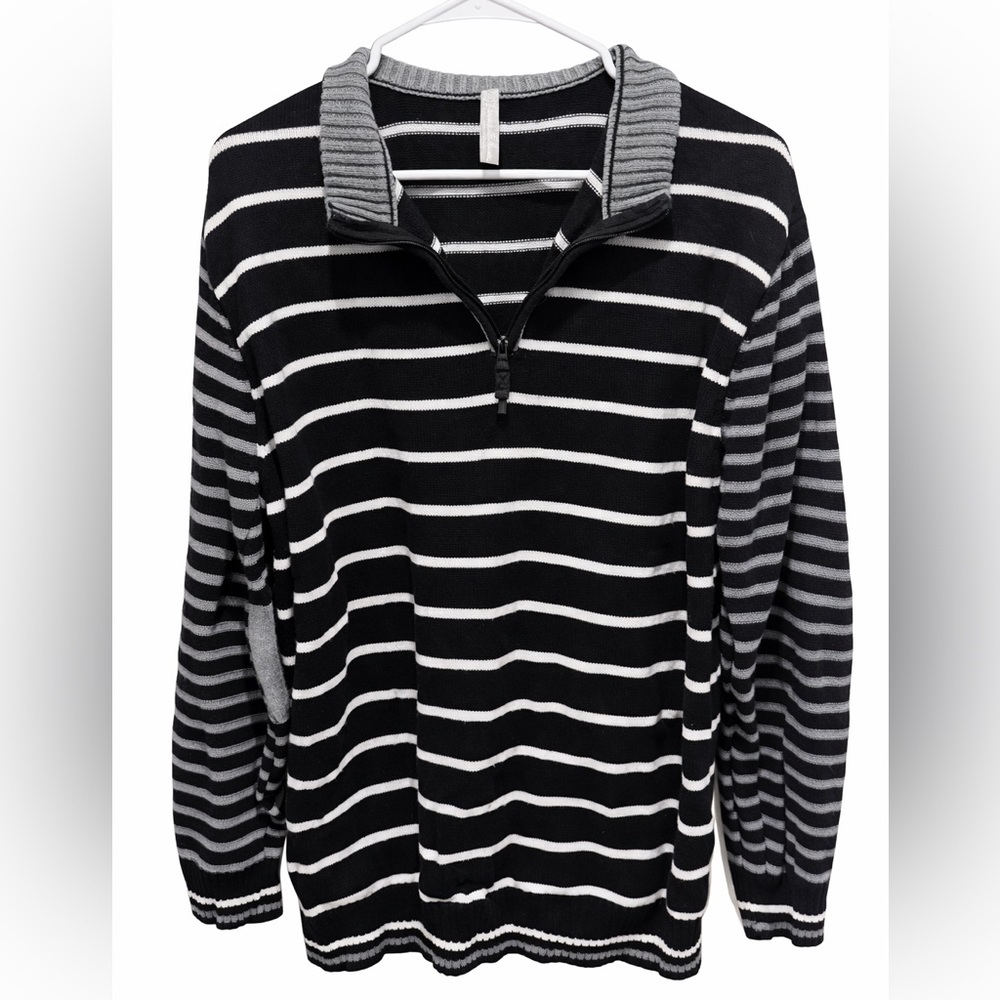 Hanna Andersson men's medium Black and Gray quarter Zip-Up Sweater